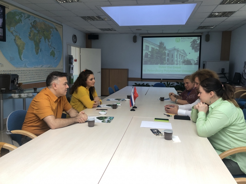 https://iro.fsm.edu.tr/resimler/upload/IMG_83162022-09-15-02-06-21pm.JPG