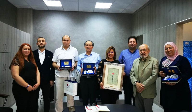 https://iro.fsm.edu.tr/resimler/upload/WhatsApp-Image-2019-05-10-at-122019-05-13-01-53-33pm.392019-05-13-01-53-33pm.552019-05-13-01-53-33pm.jpeg