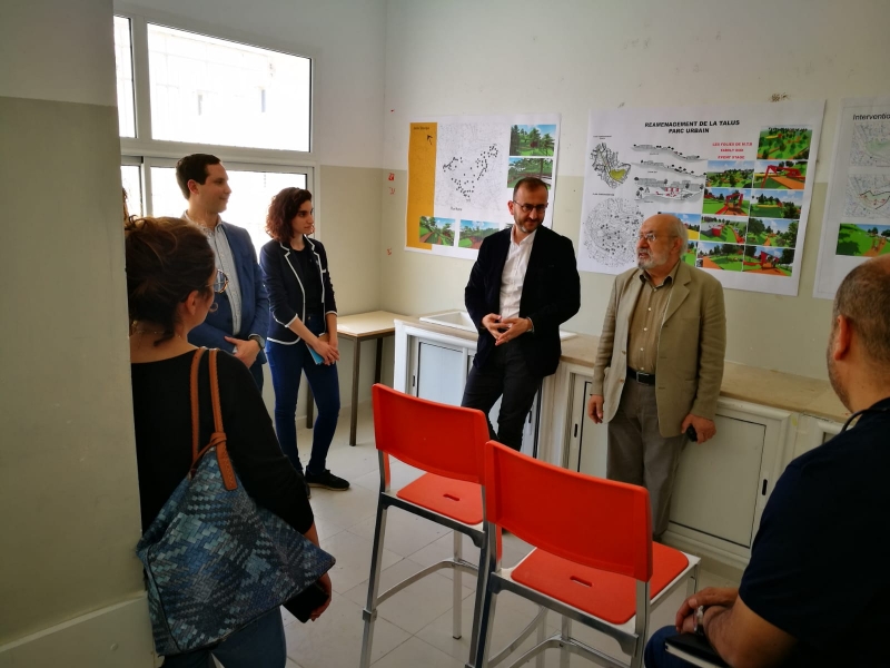 https://iro.fsm.edu.tr/resimler/upload/WhatsApp-Image-2019-05-10-at-182019-05-13-01-53-34pm.102019-05-13-01-53-34pm.102019-05-13-01-53-34pm.jpeg